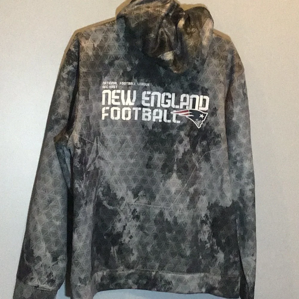 Reebok NFL NE Patriots zip up hoodie jacket